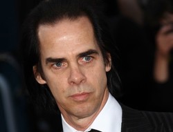 Nick Cave wyciągnął maszynę do pisania i stworzył "Gangstera"