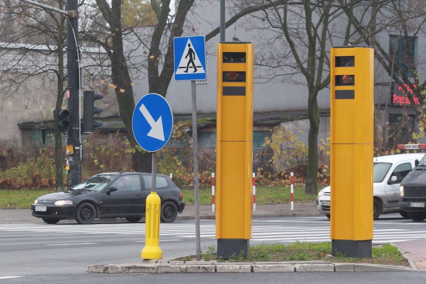 Zabierają strażnikom fotoradary