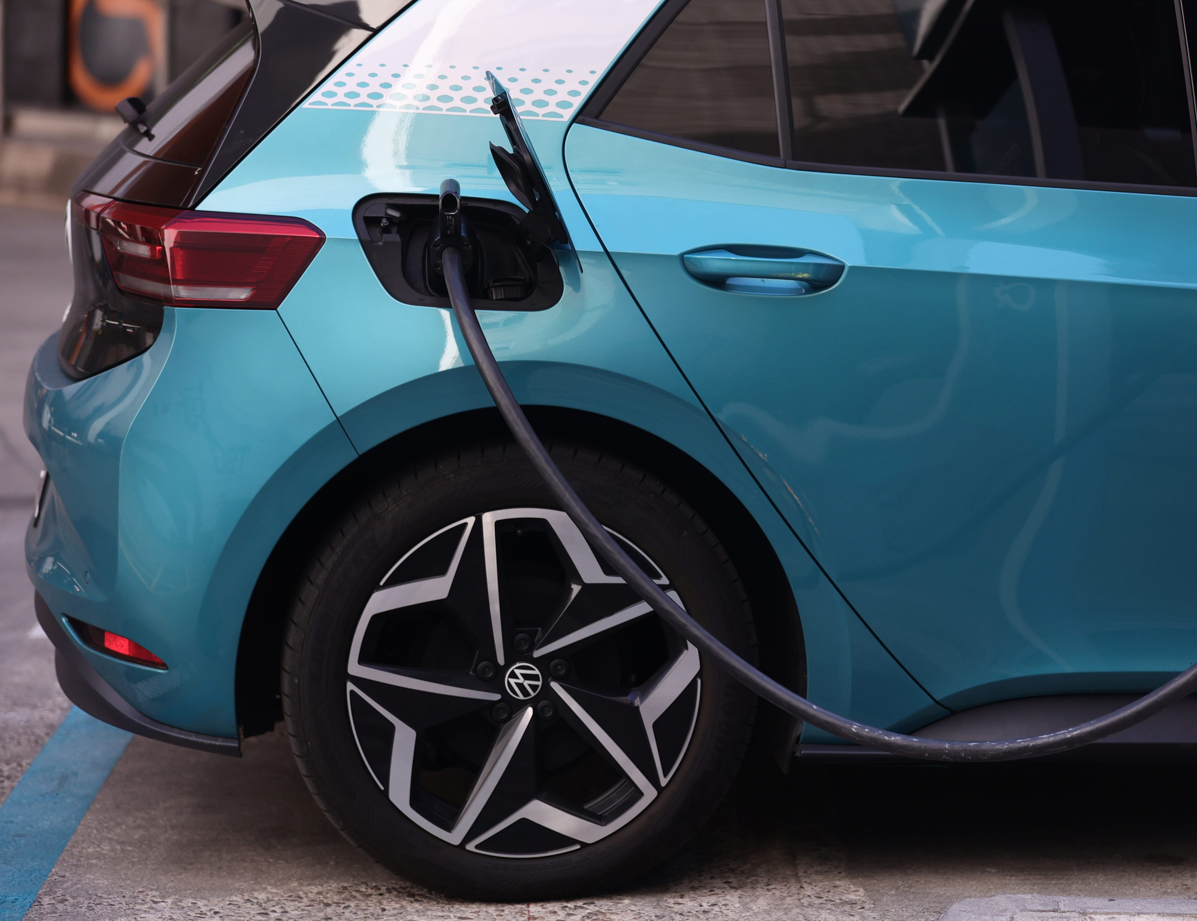 La inflación baja al 2,7% en 2025 y las familias recuperan poder adquisitivo