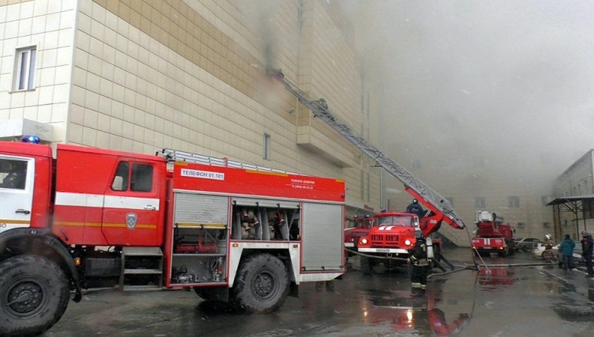 Rosja. Pożar w centrum handlowym w Kemerowie