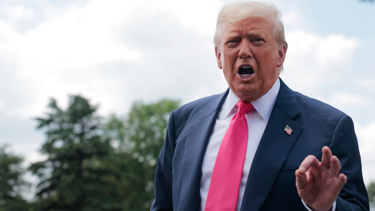 "Prezydent jest wściekły". Donald Trump jest sfrustrowany aferą wokół sprawy Jeffreya Epsteina