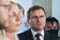 Girzyński: Zmiana ustawy medialnej to wrzutka dla przeforsowania Polskiego Ładu