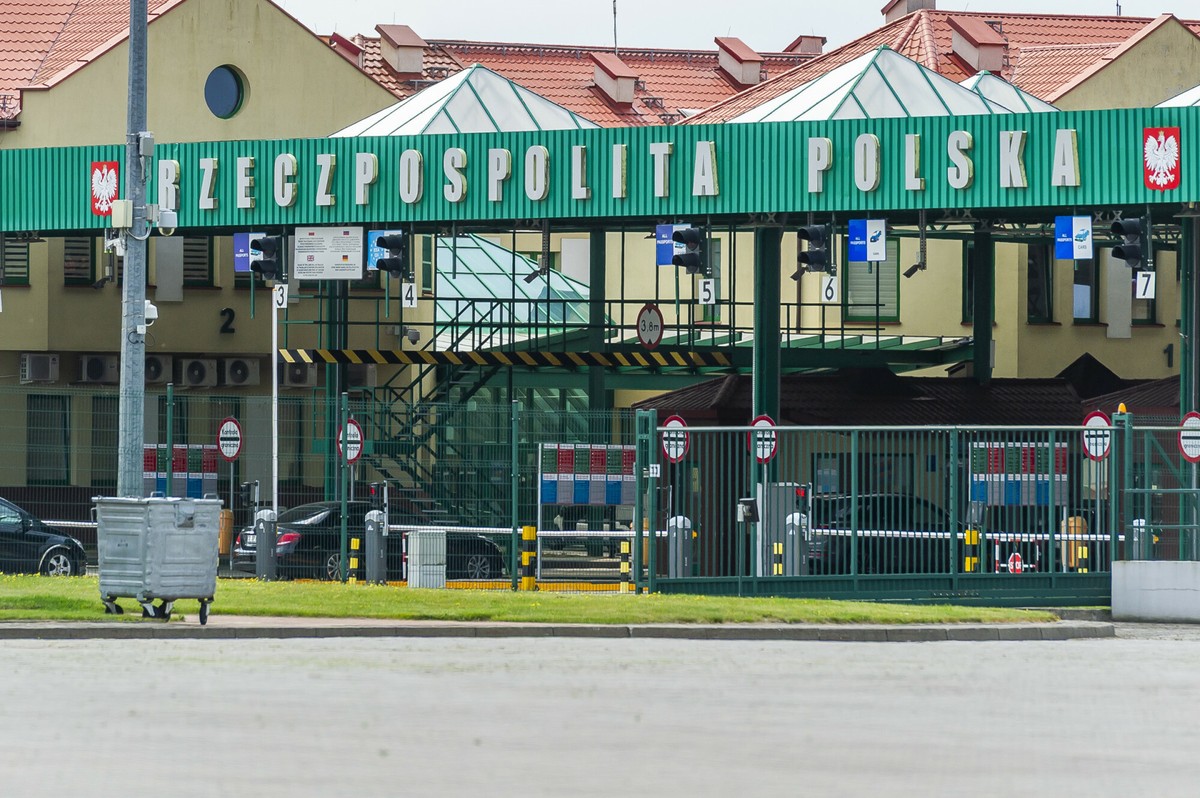 Cudzoziemcy tracą azyl w Polsce. Głównie Rosjanie