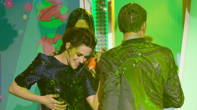 Kids Choice Awards 2013: Kristen Stewart oblana zieloną mazią. Ewa Farna też triumfuje