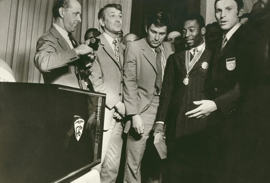 Poklon davne 1972. godine za Peleu, čajavčev tv