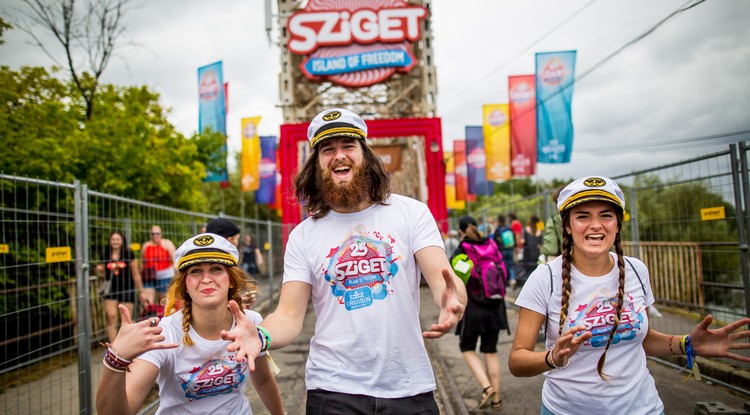 Hollywoodi sztárok lepték el a Szigetet