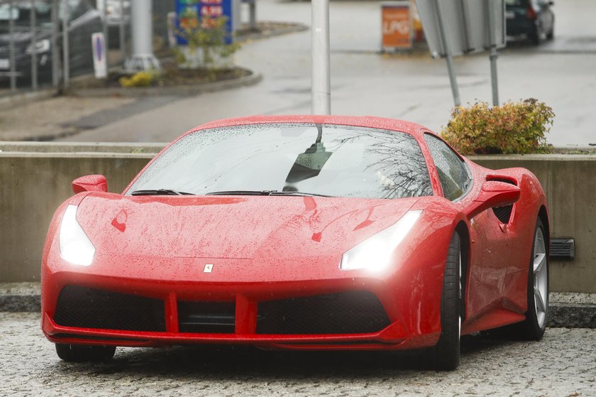 Ferrari 488