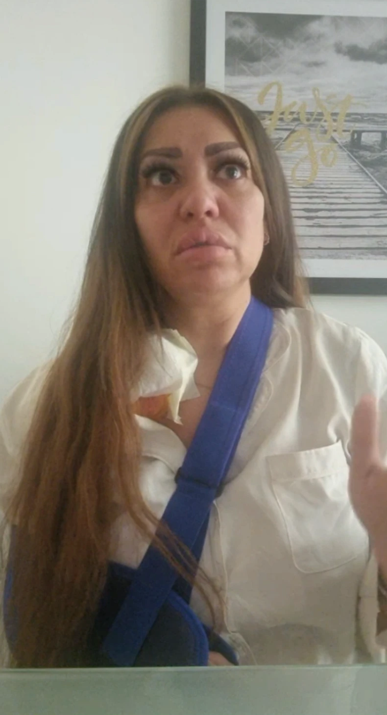 Irina 2 Hot Kolin posle operacije ramena