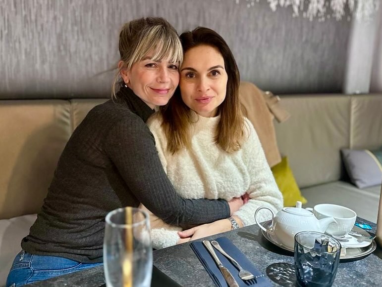 Účastníčka kuchárskej súťaže MasterChef Denisa Cziglová trpí rakovinou mozgu.