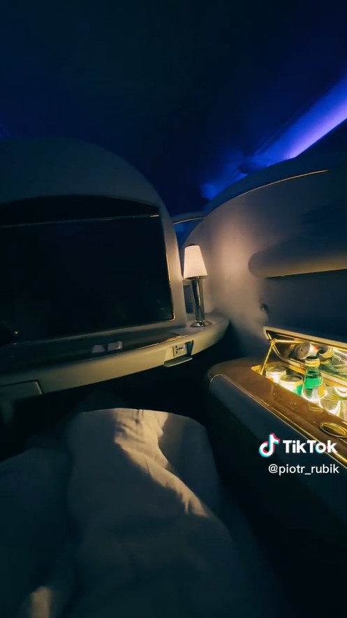 Piotr Rubik pokazał wnętrze luksusowego samolotu
