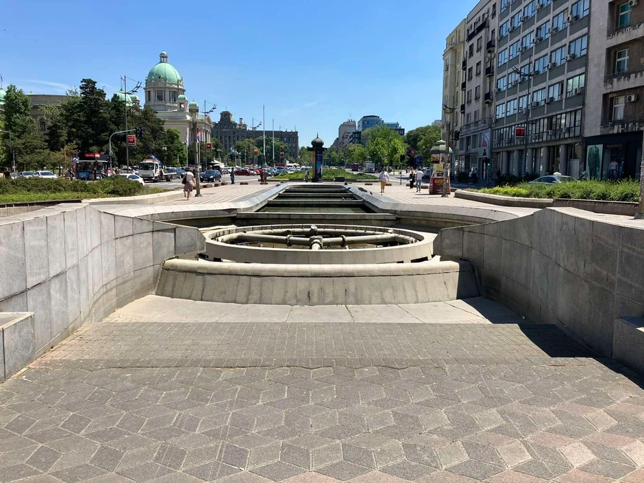 Trg Nikole Pašića: Najveće promene na izgledu fontane
