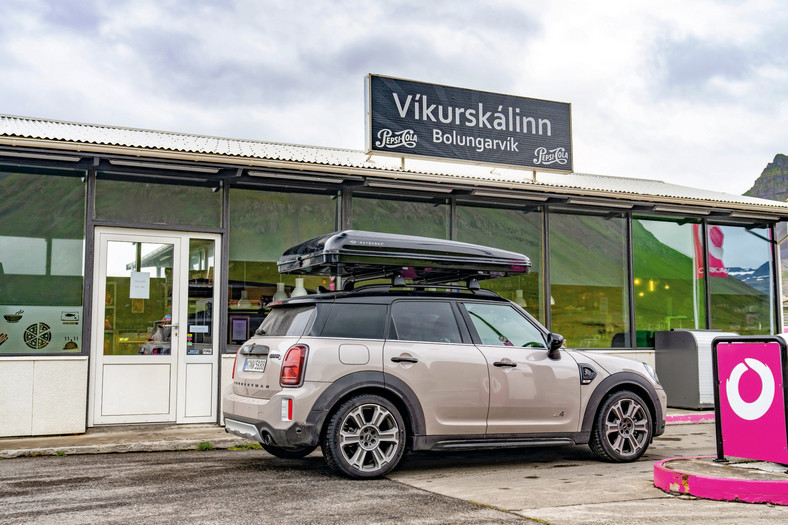 MINI Countryman na Islandii (2021)