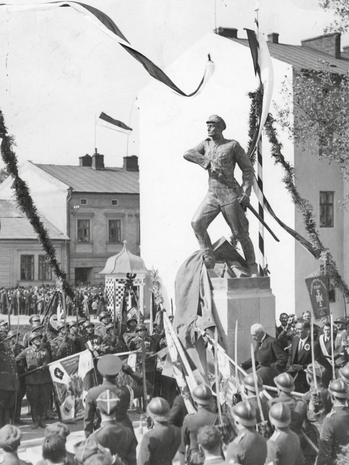 Odsłonięcie pomnika płk. Leopolda Lisa-Kuli. Rzeszów. 19 września 1932 r.