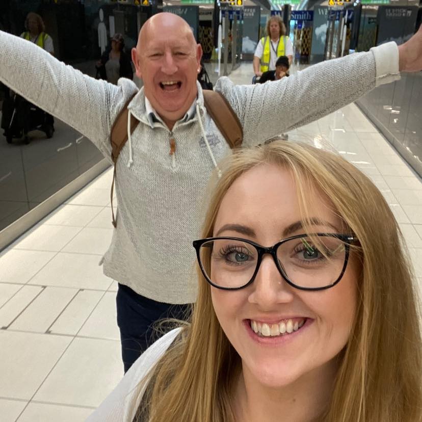 Otca našla v posteli mŕtveho dcéra.