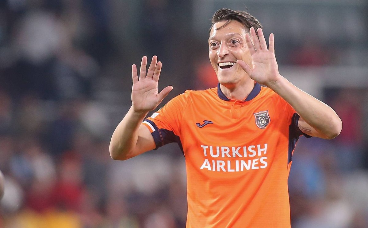 Mesut Oezil