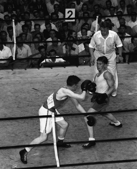 ME 1953 – Leszek Drogosz pokonuje w finale Terence'a Milligana z Irlandii