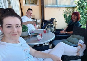 Damir Fijala sa koleginicama pije kafu samo sat vremena pre masakra