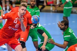 Turniej piłkarzy ręcznych w Tarnowie. Polska - ZEA 28:15