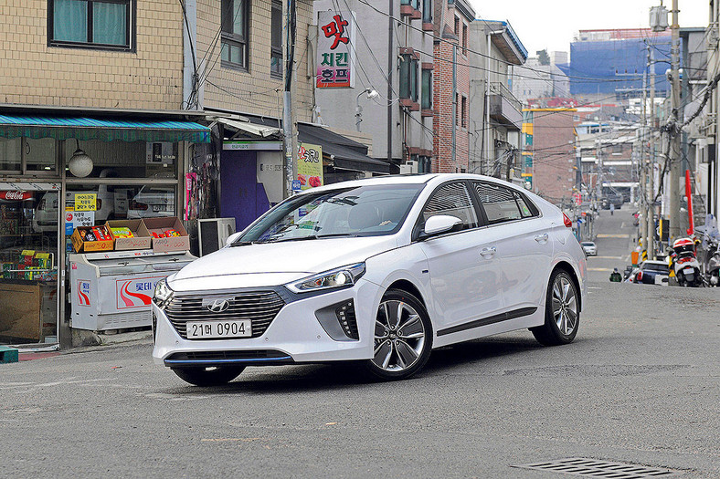 Hyundai Ioniq nowa hybryda z Korei