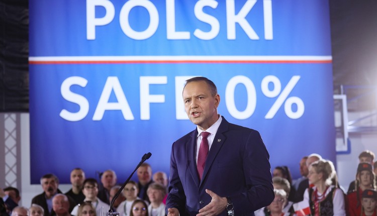 Polacy ocenili weto prezydenta ws. SAFE. Są wyniki pierwszego sondażu