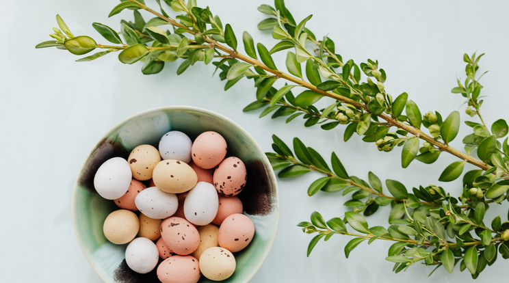  Kérdés, hogy az áremelkedés miatt része lesz-e  terített asztalnak a festett tojás/Fotó: pexels