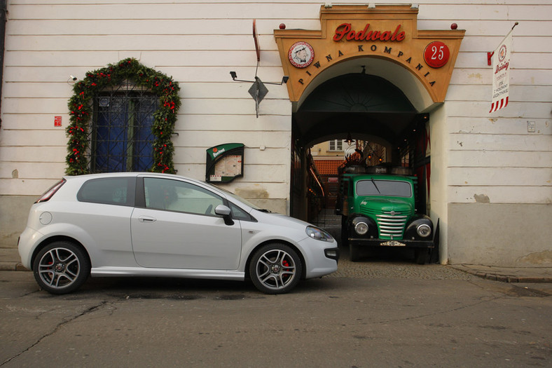 Fiat Punto Evo Multiair: rewolucyjny silnik dodał mu skrzydeł