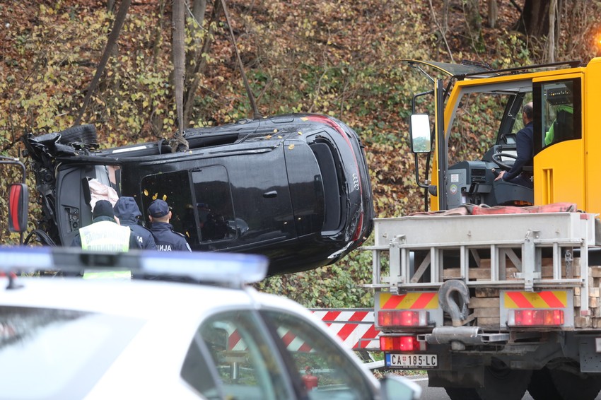 Izvlačenje auta u kojem je bila nestala Ana Radović