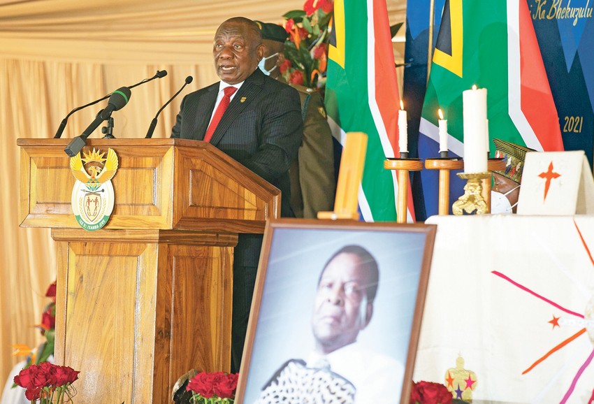 Tokom otvaranja kraljičinog testamenta, došlo je do žučne prepirke jer se neki članovi porodice nisu saglasili da princ Misizulu postane novi kralj, pa je on u pratnji policije morao da napusti porodični sastanak