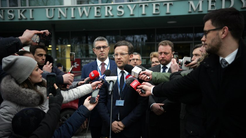 Paweł Adamowicz nie żyje. Tak lekarze walczyli o życie Pawła Adamowicza