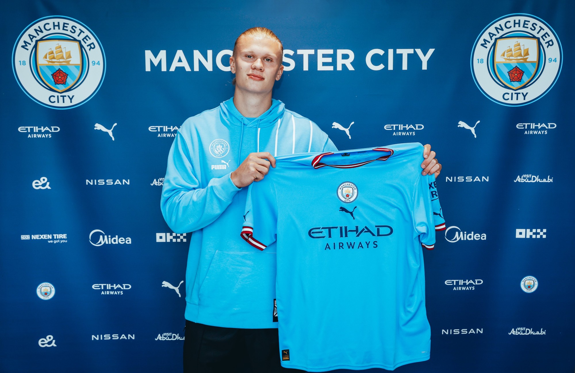 Erling Haaland oficiálne podpísal zmluvu s Manchestrom City. 