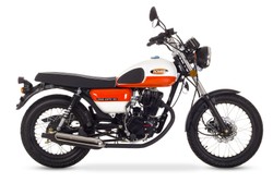 Jaki motocykl o pojemności 125 ccm? Przegląd motorów dla kierowców z prawem jazdy kategorii B