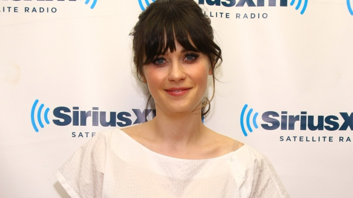 Zooey Deschanel zdradziła, że prace nad filmem biograficznym o Janis Joplin z jej udziałem zostały wstrzymane.