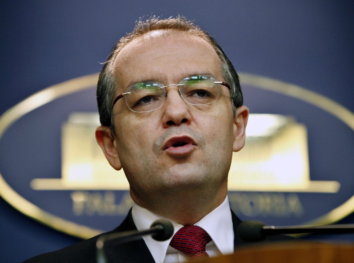 Premier Rumunii, Emil Boc