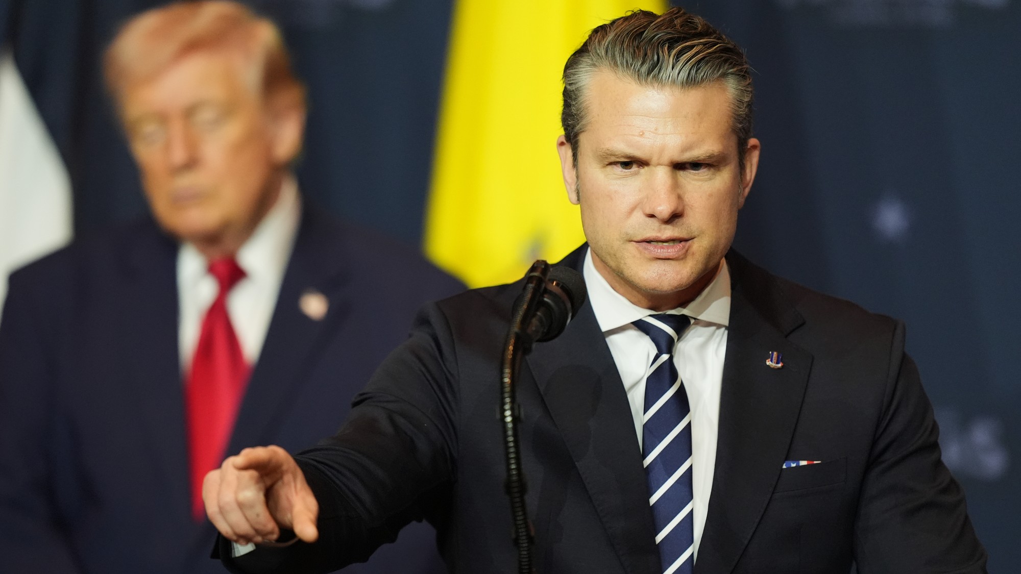 Minister obrany USA Pete Hegseth. 