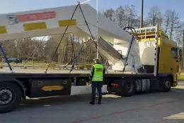 Dźwigi do portu nie dojechały. Jeden z Rumunii, drugi z Turcji