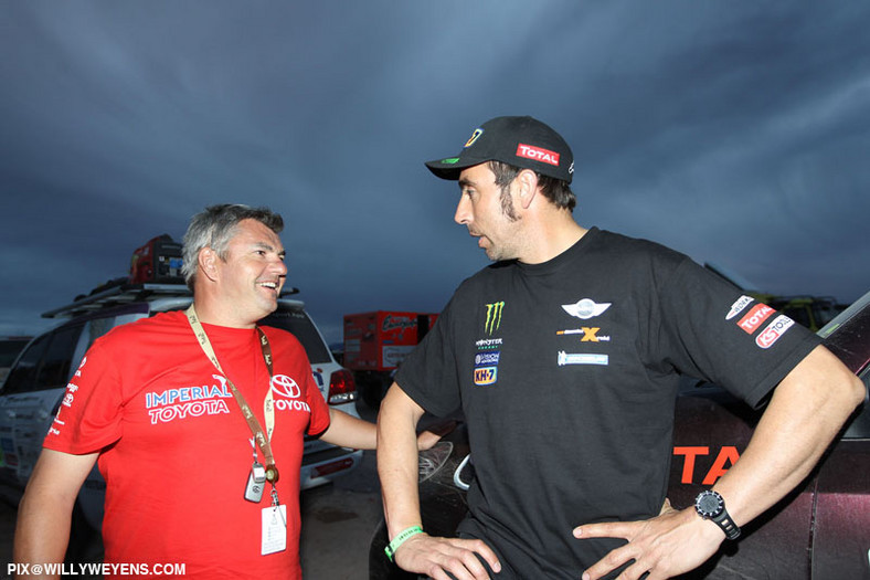 Dakar 2013: ciężarówka bez skrzyni, Małysz traci oddech (13. etap, wyniki, galeria)