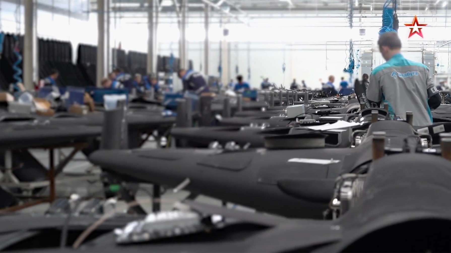 Rusia a construit în doar șase săptămâni o bază majoră pentru atacuri cu drone. Experții avertizează NATO