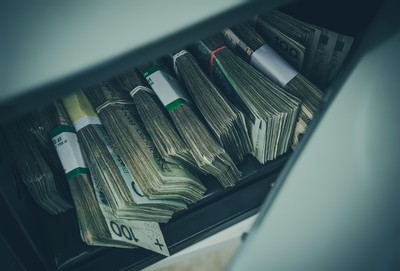 Płatności gotówkowe między firmami z wyższym limitem od stycznia 2024 r.