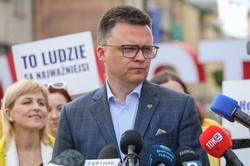 Hołownia mówi STOP darmowym ziemiom dla Kościoła. Idzie z ustawą do Sejmu