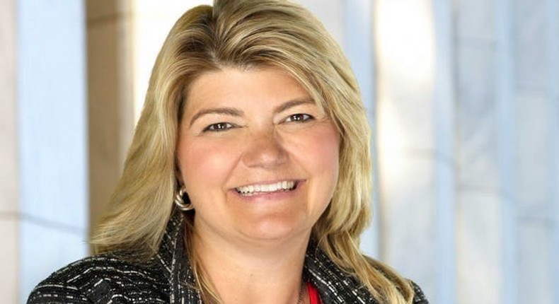 Sandy Carter.