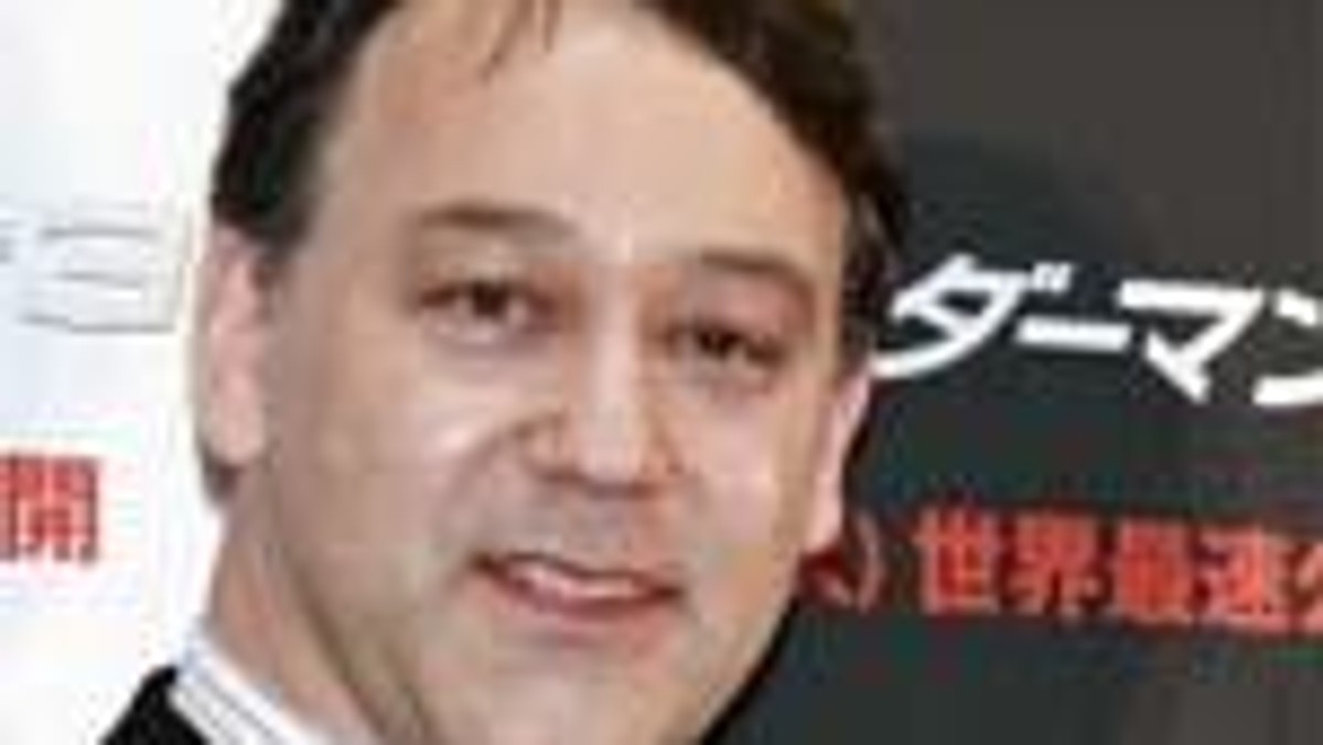 Sam Raimi podjął rozmowy dotyczące reżyserii cyklu filmów o agencie Jacku Ryanie.