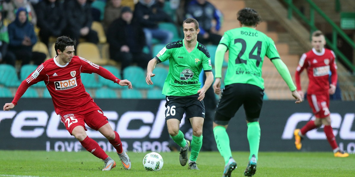 13.02.2016 GORNIK LECZNA - PIAST GLIWICE EKSTRAKLASA PILKA NOZNA