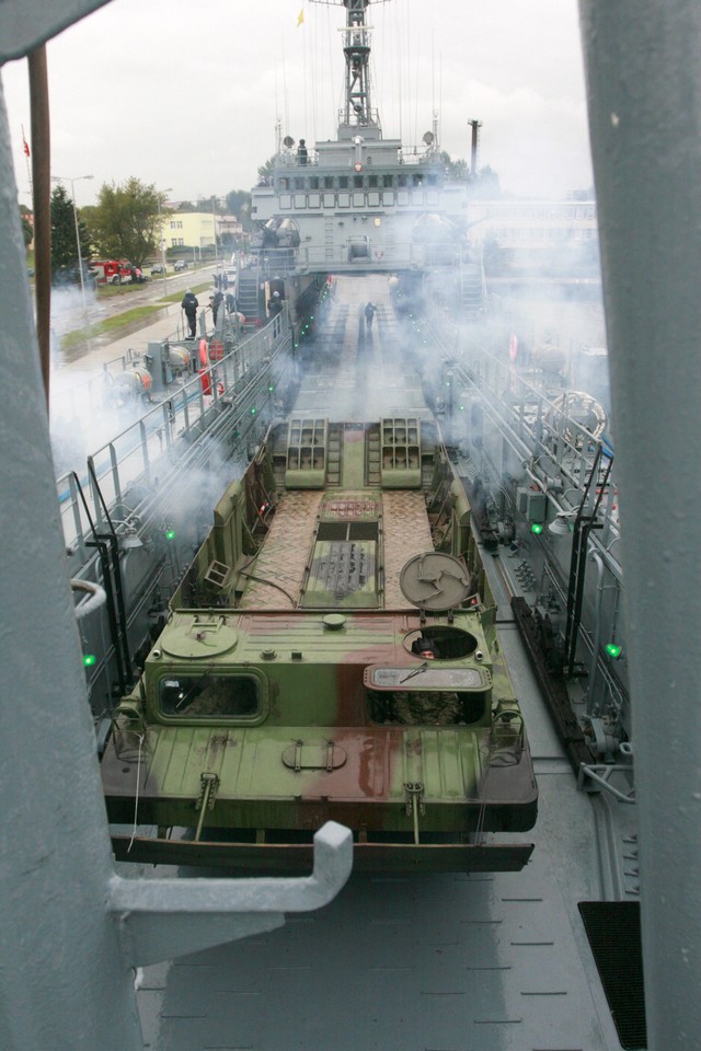 ŚWINOUJŚCIE ZAŁADUNEK DESANTU ANAKONDA 2008