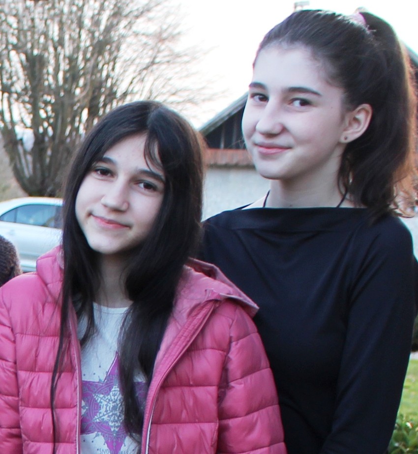 Biljana sa sestrom Dajanom  