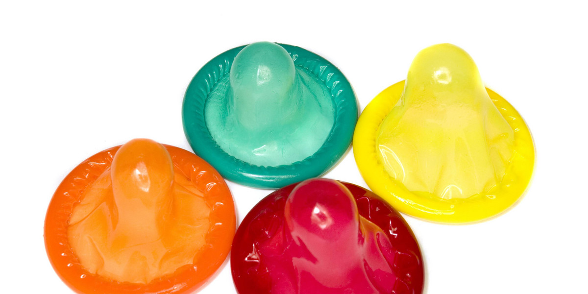 Seks w prezerwatywie jak tak samo przyjemny