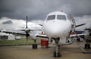 Pożar samolotu. Ewakuowano prawie 400 osób