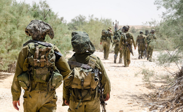 Izraelscy żołnierze bojowi elitarnej jednostki kontrterrorystycznej