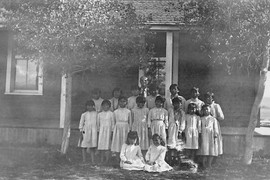 Devojčice su odvodili u "HOTEL GDE SU ODMAH POSTAJALE ŽRTVE POHOTLJIVACA, a to ih je dockan ODVELO NA ULICU": Ovako je Beograd pre 100 godina spašavao žene od PROSTITUCIJE