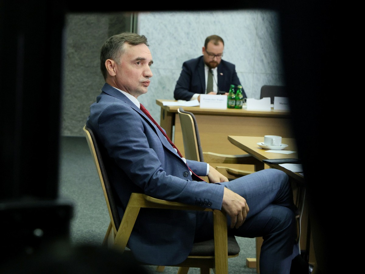 Co z przyszłością Zbigniewa Ziobry? Polacy zabrali głos [SONDAŻ]