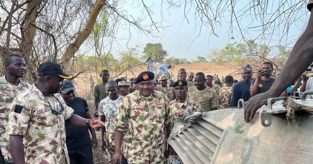 Commander hails troops for tearing apart Boko Haram insurgents - Vimarsana News